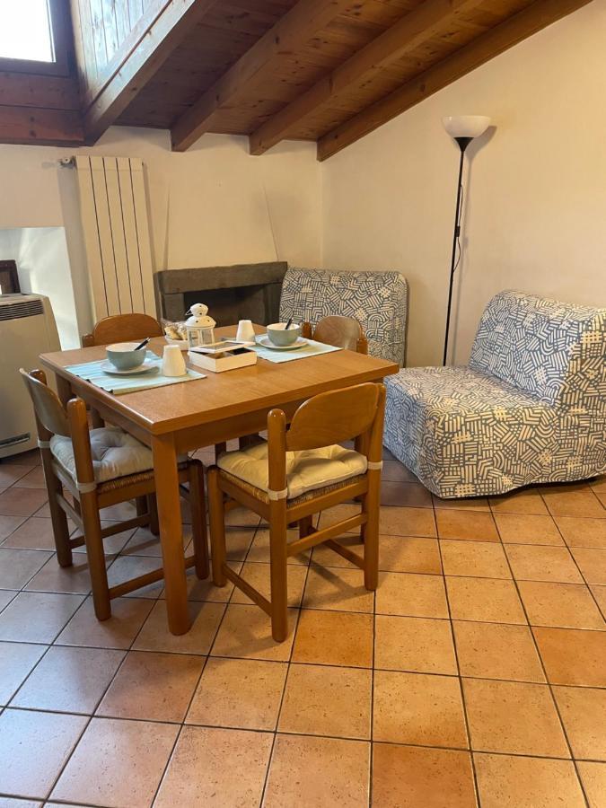 Apartamento La Casa Rustica Di Ale E Becky Bérgamo Exterior foto