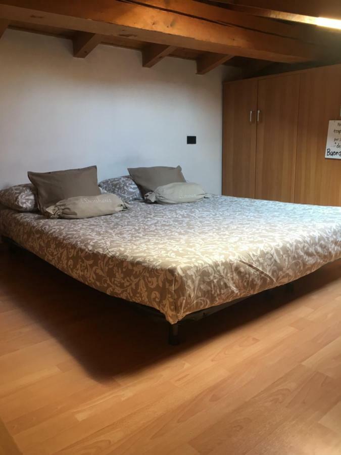 Apartamento La Casa Rustica Di Ale E Becky Bérgamo Exterior foto