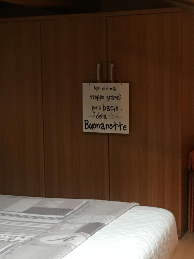Apartamento La Casa Rustica Di Ale E Becky Bérgamo Exterior foto